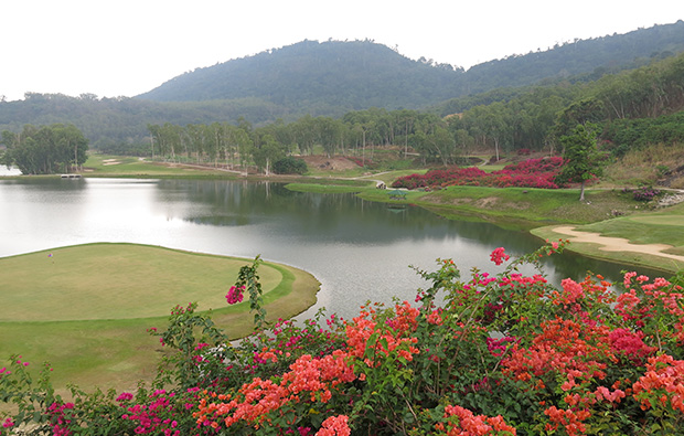 view over lake, wangjuntr golf park,pattaya, thailand