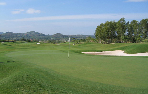 green,  burapha golf club, pattaya, thailand