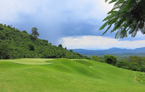 4th green, wangjuntr golf park,pattaya, thailand