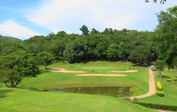 par 3 Plutaluang Navy Golf Course, pattaya