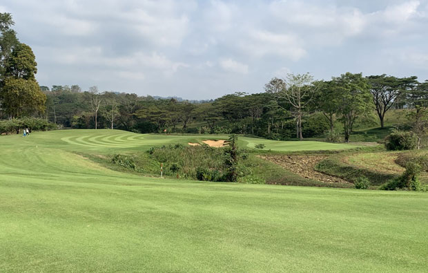 Soi Dao Highland Golf Resort, Pattaya - view of green